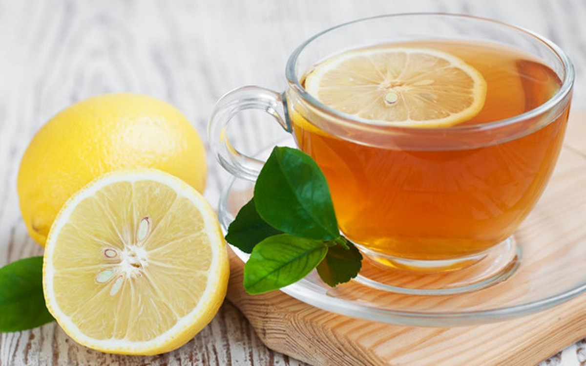 Chữa đau họng bằng mật ong