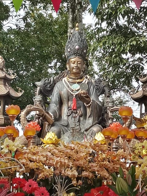 Mẫu Cửu Trùng Thiên là ai?