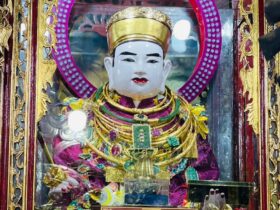 Ông Hoàng Bảy là ai?