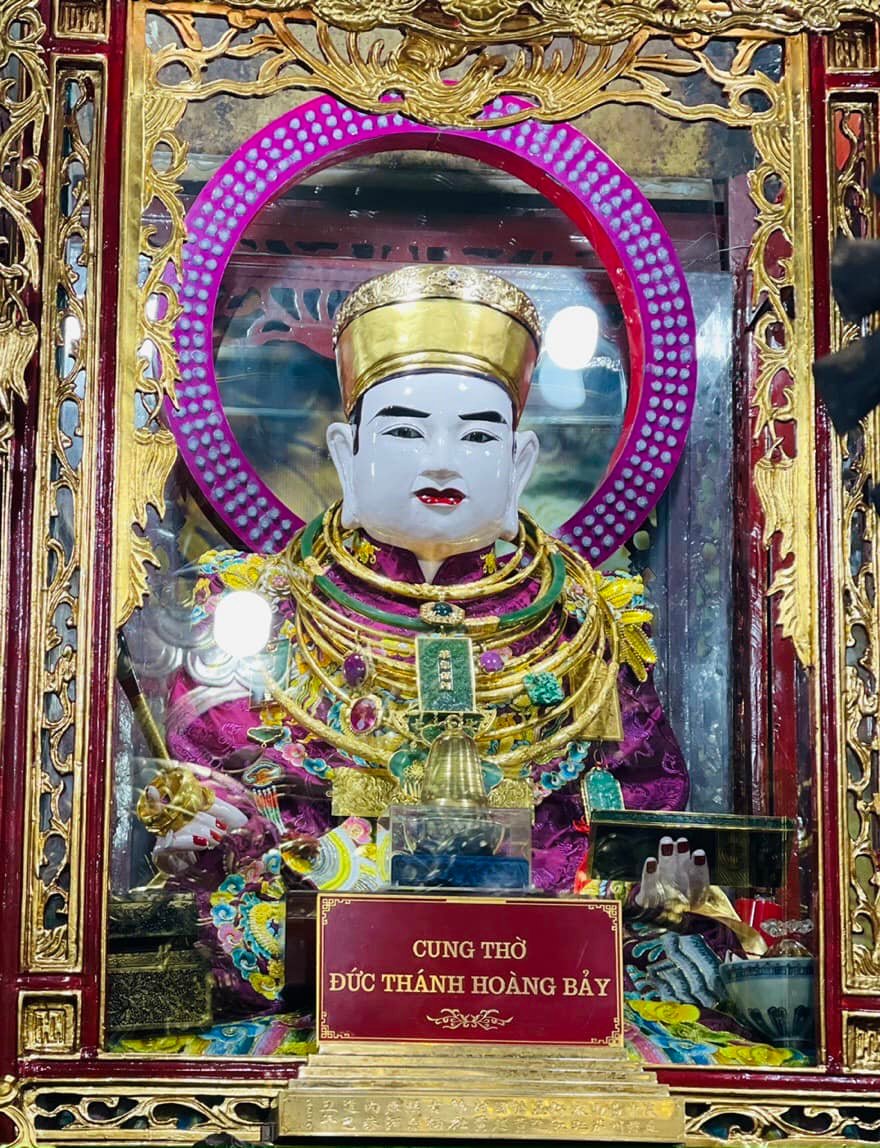 Ông Hoàng Bảy là ai?