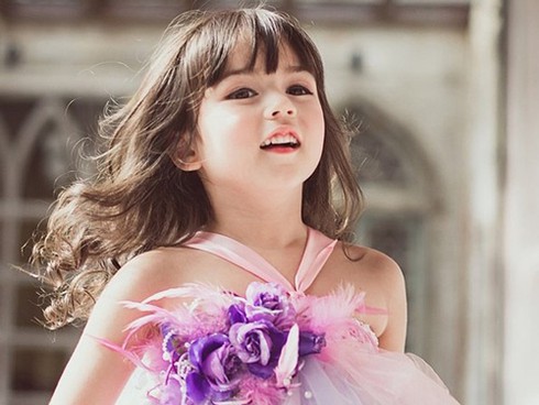 Ý nghĩa bé gái tên Kim Ngân