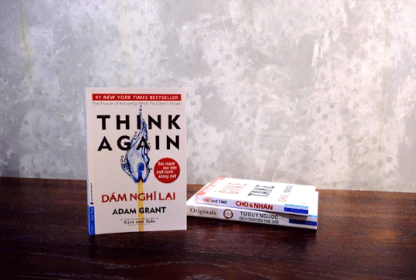 review dám nghĩ lại