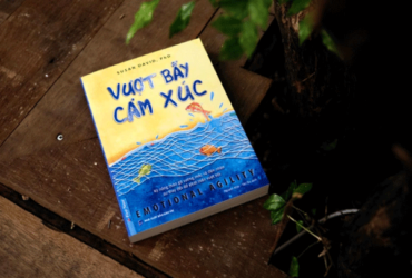 reviews vượt bẫy cảm xúc