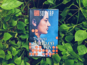 thiếu nữ đánh cờ vây